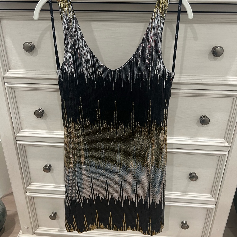 Glamorous Large Ombré Black and Gold Sequin Mini Dress Size Large - Picture 5 of 6
